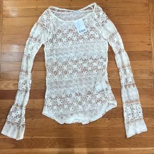 NWT lace long sleeve cream top